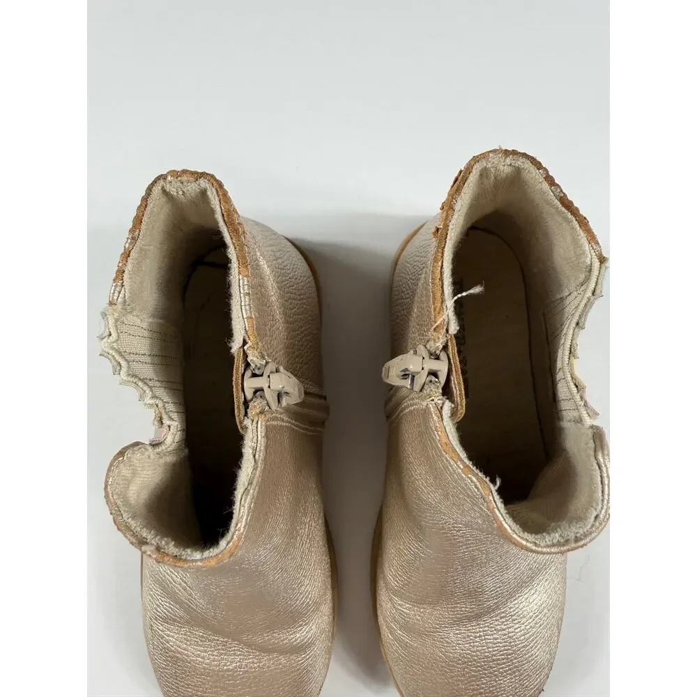 Tucker + Tate Metallic Gold Rainbow Chelsea Boots Girls Size 11